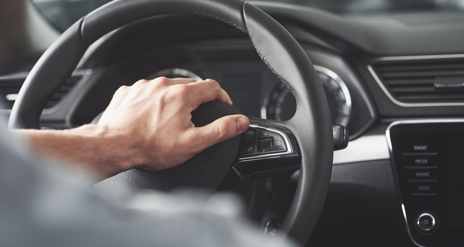 travelsya sewa mobil